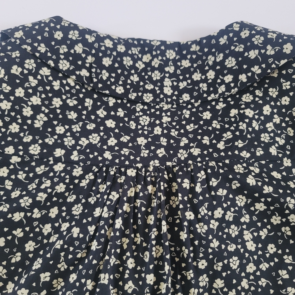 Reformation Black Floral Cropped V-neck Ruffle Blouse, S, Cottagecore Romantic - Picture 11 of 11